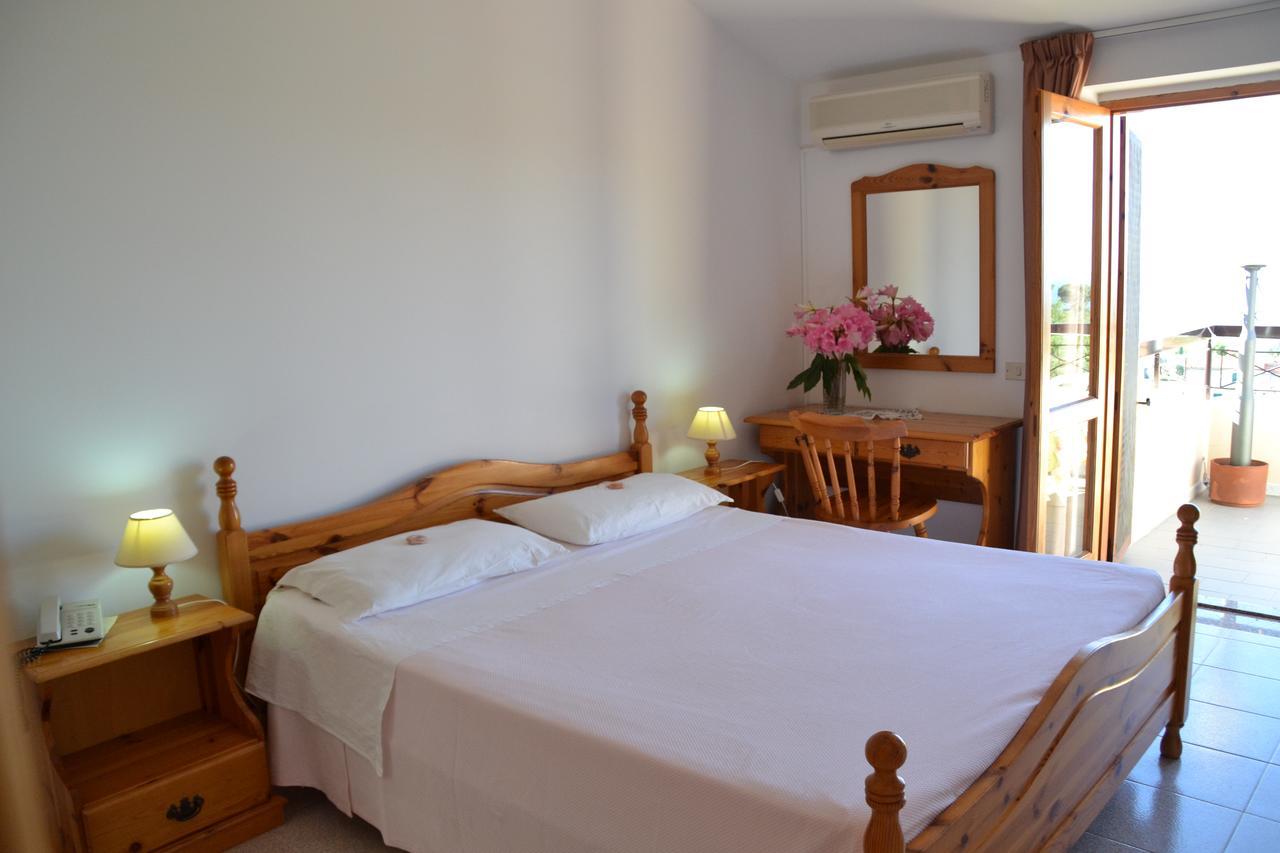 Hotel Stella Marina Capo Vaticano Bagian luar foto